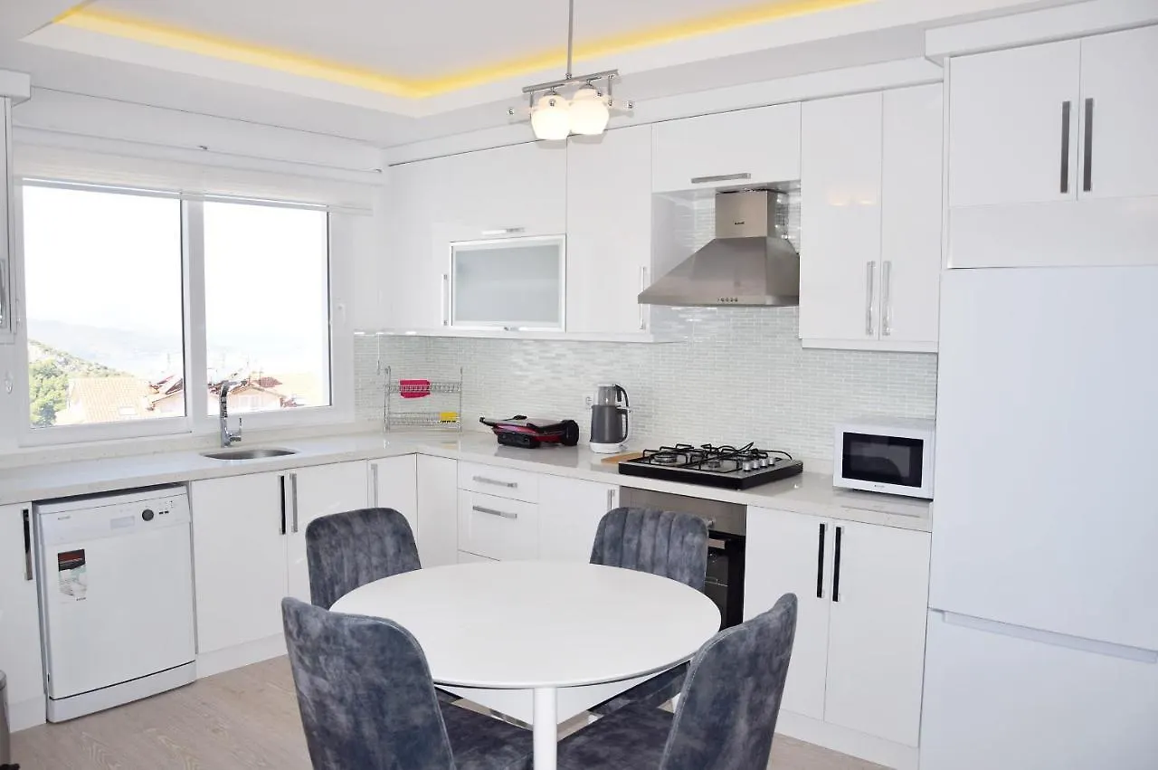 Saltanat Konaklari B 3 Apartman Fethiye